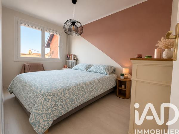 Appartement à vendre 4 pièces 64 m² Dole