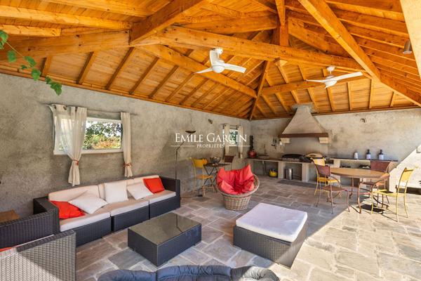 A vendre - Propriété - Barraute-Camu - avec Bois et Prairies