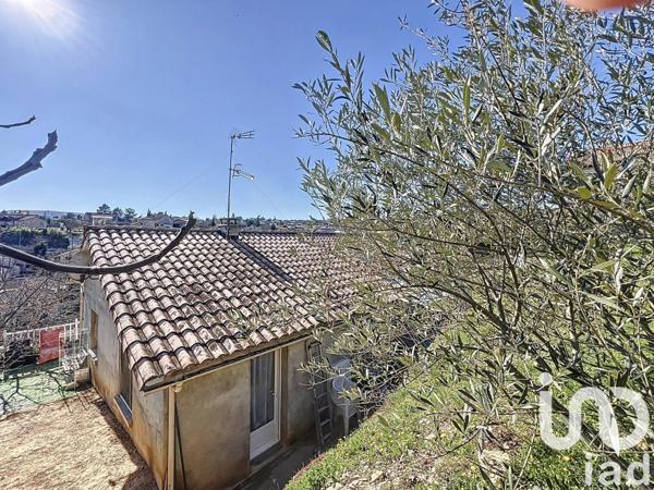 Maison traditionnelle 5 pièces de 107 m² à Millau (12100)