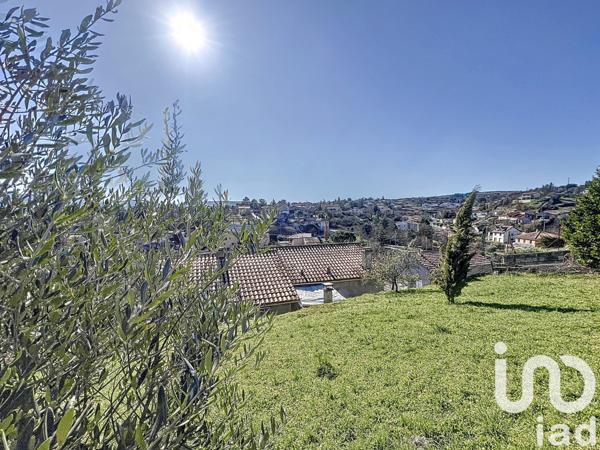 Maison traditionnelle 5 pièces de 107 m² à Millau (12100)