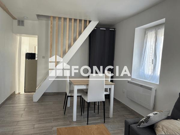 Location Appartement meublé 2 pièces 33.3 m² - 17 RUE VIEILLE BOUCHERIE Gien 45500