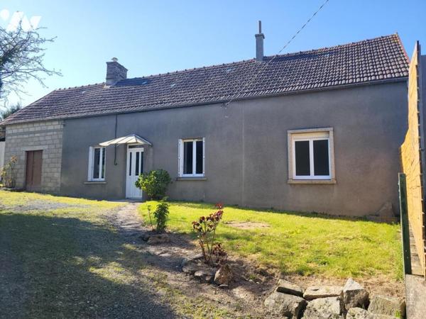 PIERRES Maison ancienne à rénover sur terrain de 5300 m²