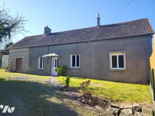 PIERRES Maison ancienne à rénover sur terrain de 5300 m²