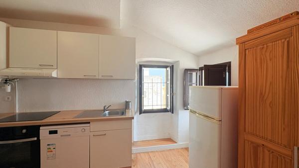 A LOUER - STUDIO MEUBLE CITADELLE BASTIA