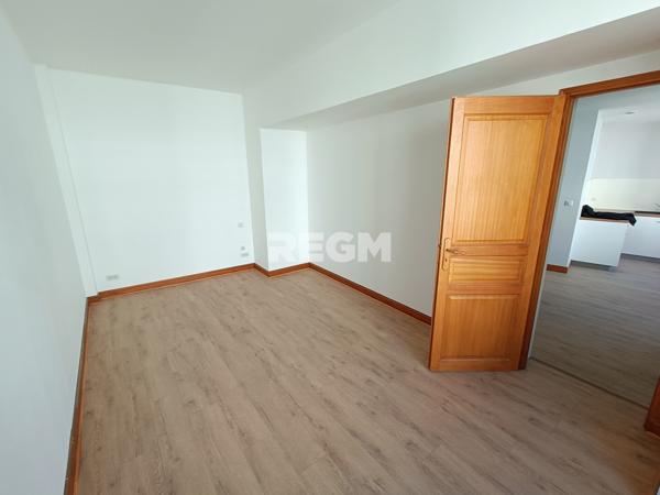 Périgueux (24000) Hypercentre Périgueux – Superbe T4 de caractère, lumineux et idéalement situé