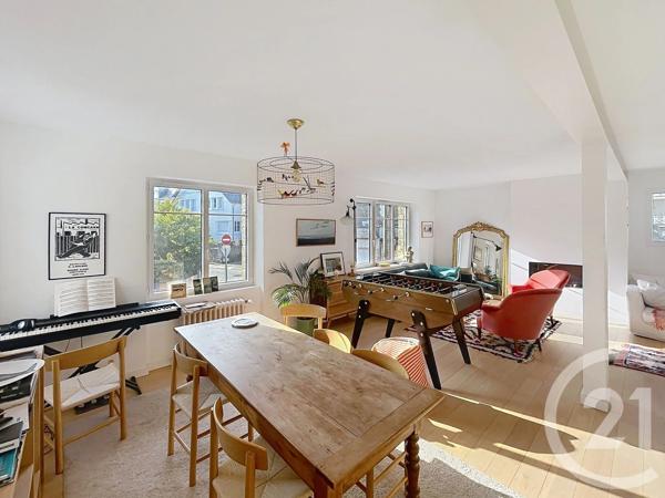 Maison à vendre  6 pièces - 143 m 2   ST MALO  - 35