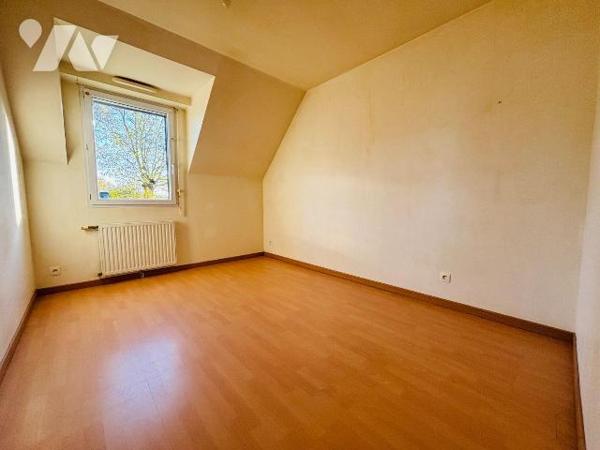 NOUVEAUTE Etude Trente Cinq Notaires ! 

A 5 min de Rennes, sur la commune de NOYAL-CHATILLON...