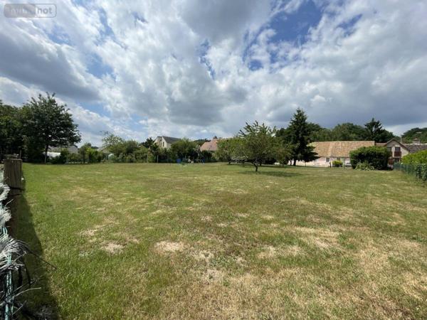 Terrain à Batir à vendre à Champagné dans la Sarthe (72470), ref : 72033-338