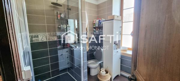 Charmante Maison Bourguignonne Habitable Immédiatement avec Garage