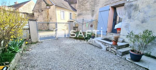 Charmante Maison Bourguignonne Habitable Immédiatement avec Garage