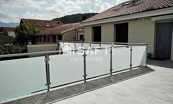 IMMEUBLE DE RAPPORT–COMMERCE, HABITATION, GARAGES