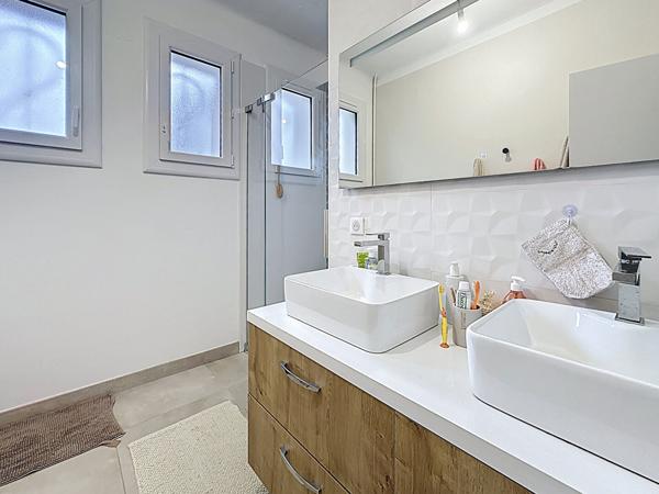 Maison plain pied 3 chambres, garage à vendre Montauban 82