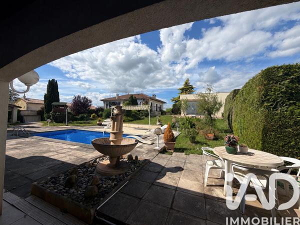 Maison à vendre 6 pièces 240 m² Champniers