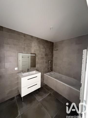 Maison à vendre 6 pièces 240 m² Champniers