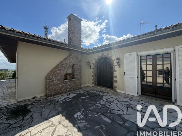 Maison à vendre 6 pièces 240 m² Champniers