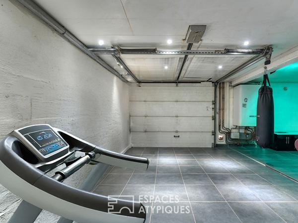 Maison familiale rénovée au coeur de la ville avec piscine