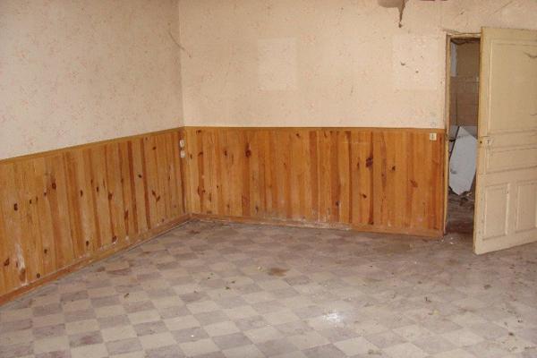 Maison à rénover avec belles dépendances