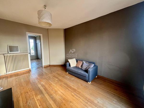 Appartement 3 pièces 51.2 m² 242 000 € **  - Référence  925