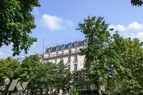 LIMITE PARIS 5ème - 2 Boulevard Arago, Métro LES GOBELINS