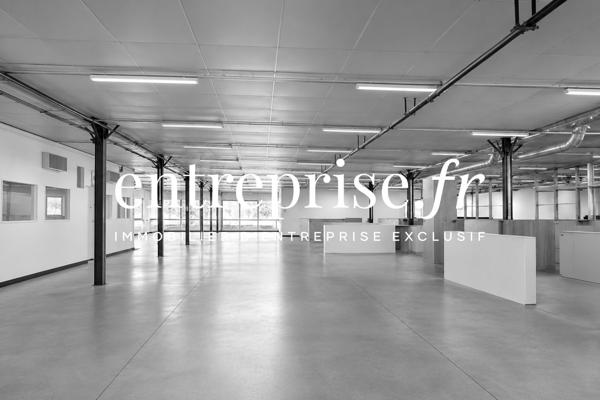 Local d'activité, commercial ou industriel de 2 400 m² — Emplacement stratégique axe Challans-Montaigu — FALLERON (85)