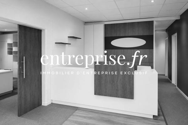 Local d'activité, commercial ou industriel de 2 400 m² — Emplacement stratégique axe Challans-Montaigu — FALLERON (85)