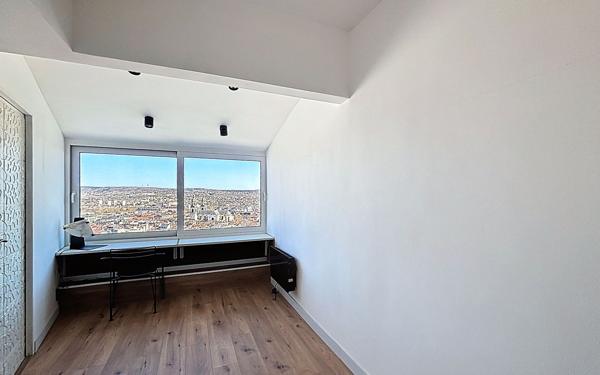 Appartement à louer    3 pièces •  Nancy