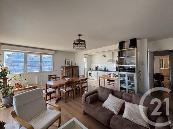 Appartement T3 à vendre  3 pièces - 76 m2 BRUGES - 33