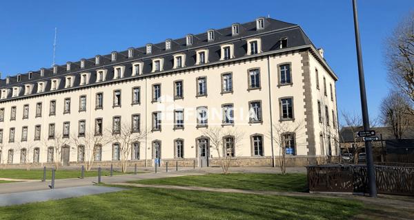 Location Appartement 4 pièces 83.1 m² - Saint-brieuc 22000