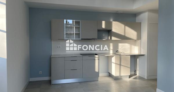 Location Appartement 4 pièces 83.1 m² - Saint-brieuc 22000
