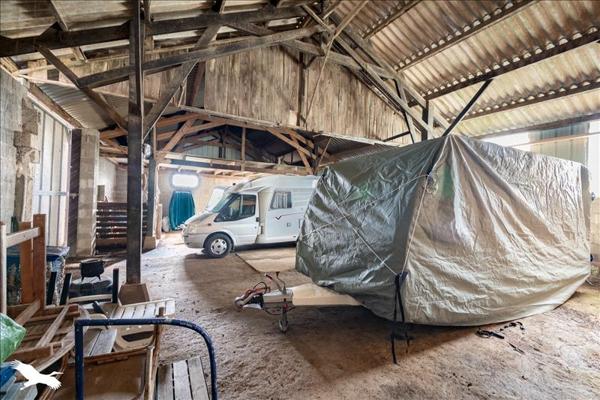 Maison à vendre |  Cléder |  8 pièces | 179 m²