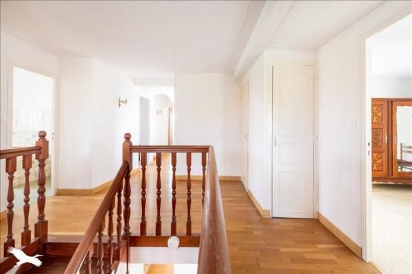 Maison à vendre |  Cléder |  8 pièces | 179 m²