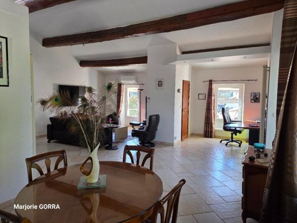 NANS LES PINS APPARTEMENT T5 AVEC JARDIN