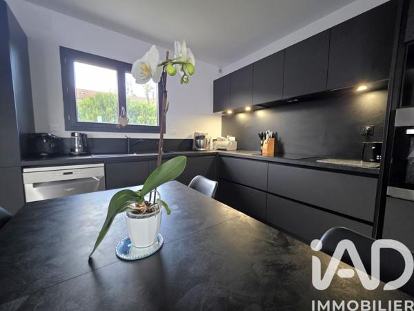 Maison à vendre 5 pièces 92 m² Caumont-sur-Durance