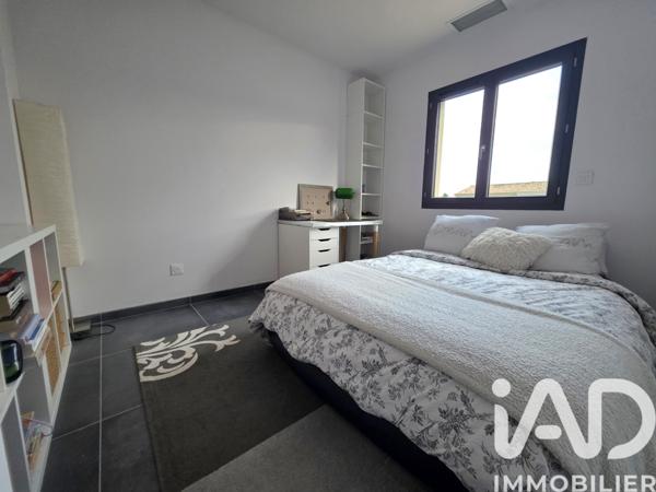 Maison à vendre 5 pièces 92 m² Caumont-sur-Durance