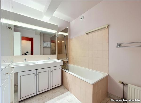 CHATOU APPARTEMENT 87M2 2CH BALCON CAVE 2 PARKINGS
