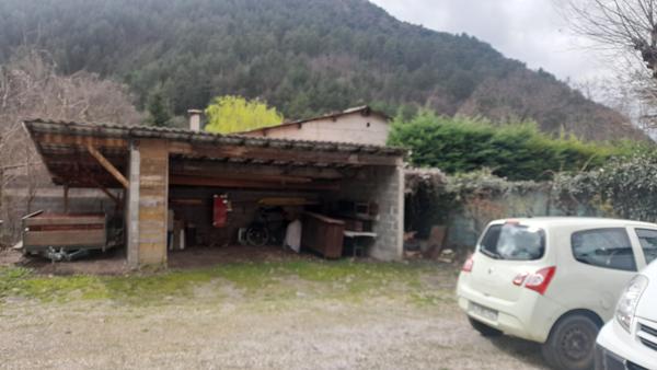 Châtillon-en-Diois (26410) En exclusivité à 26410 Châtillon-en-Diois/Ensemble Immobilier de 5 appartements