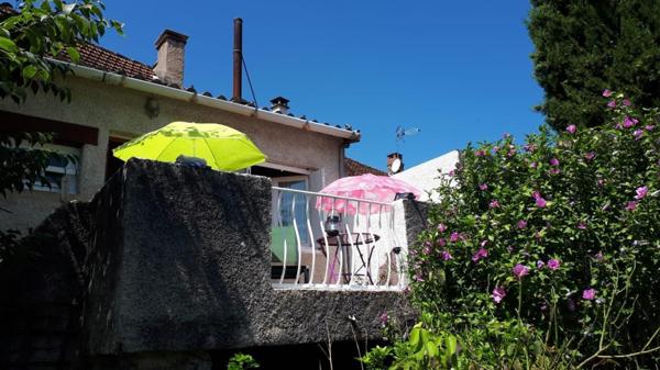 Maison de village ancienne à Limogne