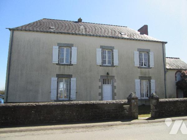 Une maison 5 chambre d'environ 191 m² sur 1004 m² de terrain