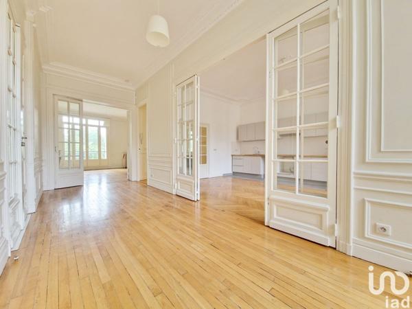 Appartement 7 pièces de 191 m² à Paris (75014)