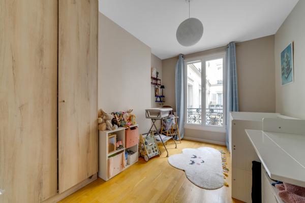 Paris (75011) 3 pièces de 44 m2 , Bd Voltaire