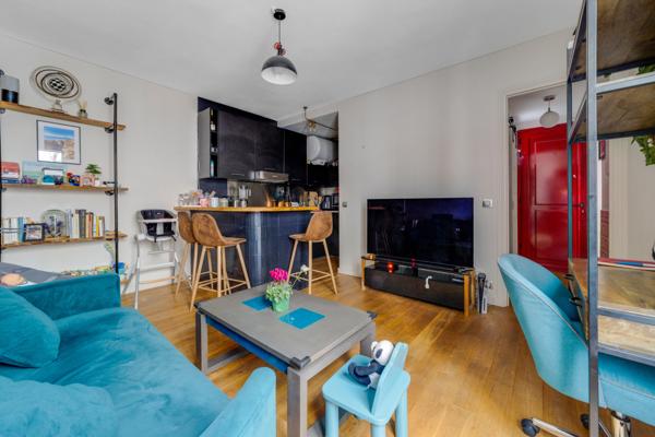 Paris (75011) 3 pièces de 44 m2 , Bd Voltaire
