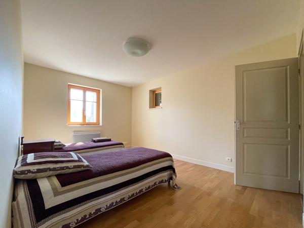 MAISON de 193m2 sur très beau parc de 1600m2