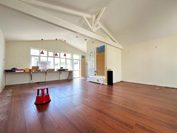 MAISON de 193m2 sur très beau parc de 1600m2