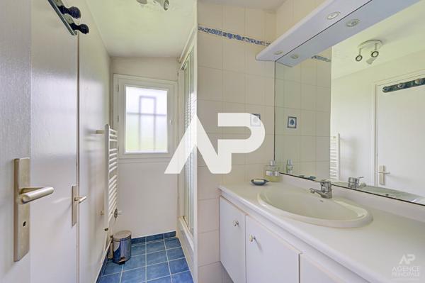 Maison Rueil Malmaison 6 pièce(s) 127m2 950 000 € **  - Référence  18578