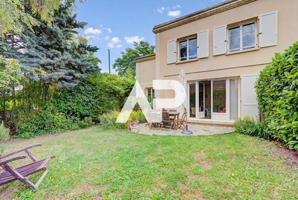 Maison Rueil Malmaison 6 pièce(s) 127m2 950 000 € **  - Référence  18578