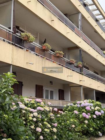 Vente                                                      Appartement
                        
                     4 pièces                      78 m2                     à Biguglia