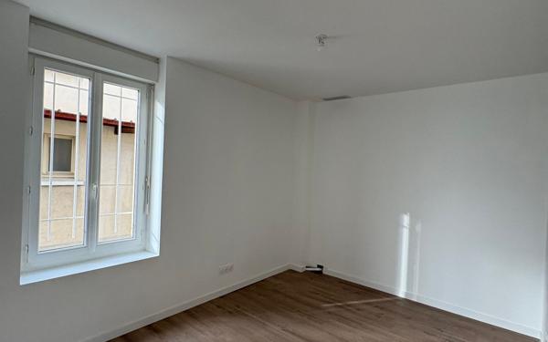 Maison à louer    3 pièces •  Romans-sur-Isère