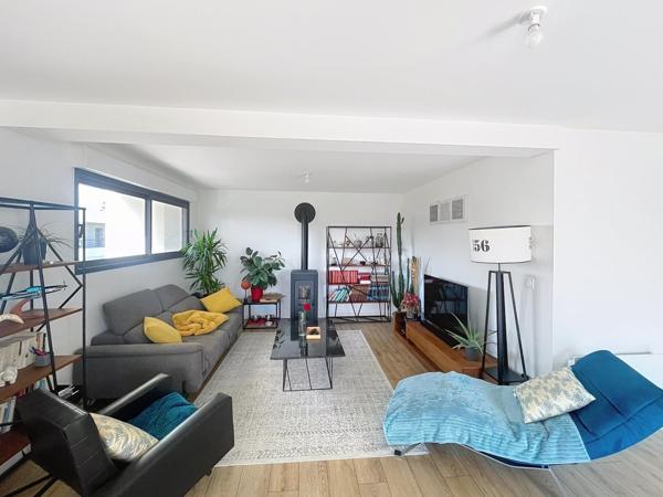 maison de ville design et lumineuse