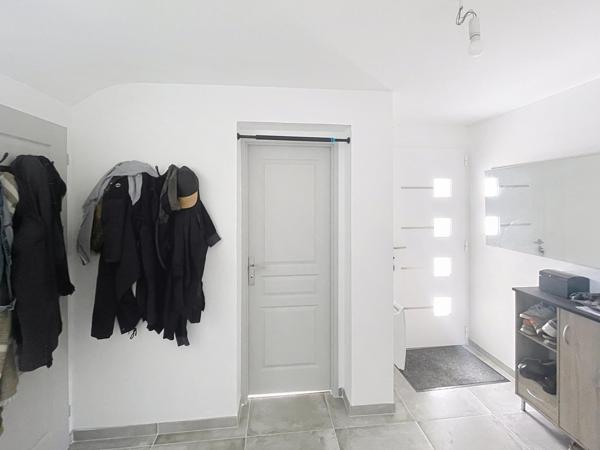 maison de ville design et lumineuse