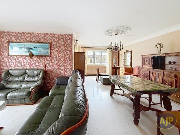 Vente maison Pons : 264 000 € - AJP Immobilier Pons